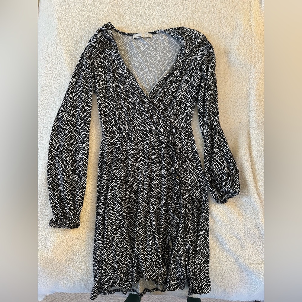 pull&bear long sleeve dotted dress